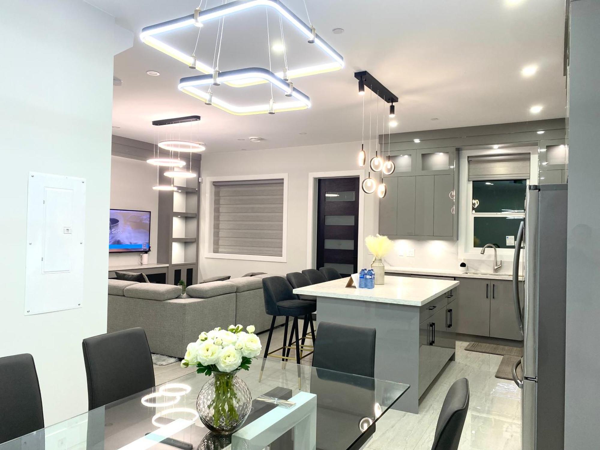 Modern And New House Near Pne With Big Garden And Free Parking Leilighet Vancouver Eksteriør bilde